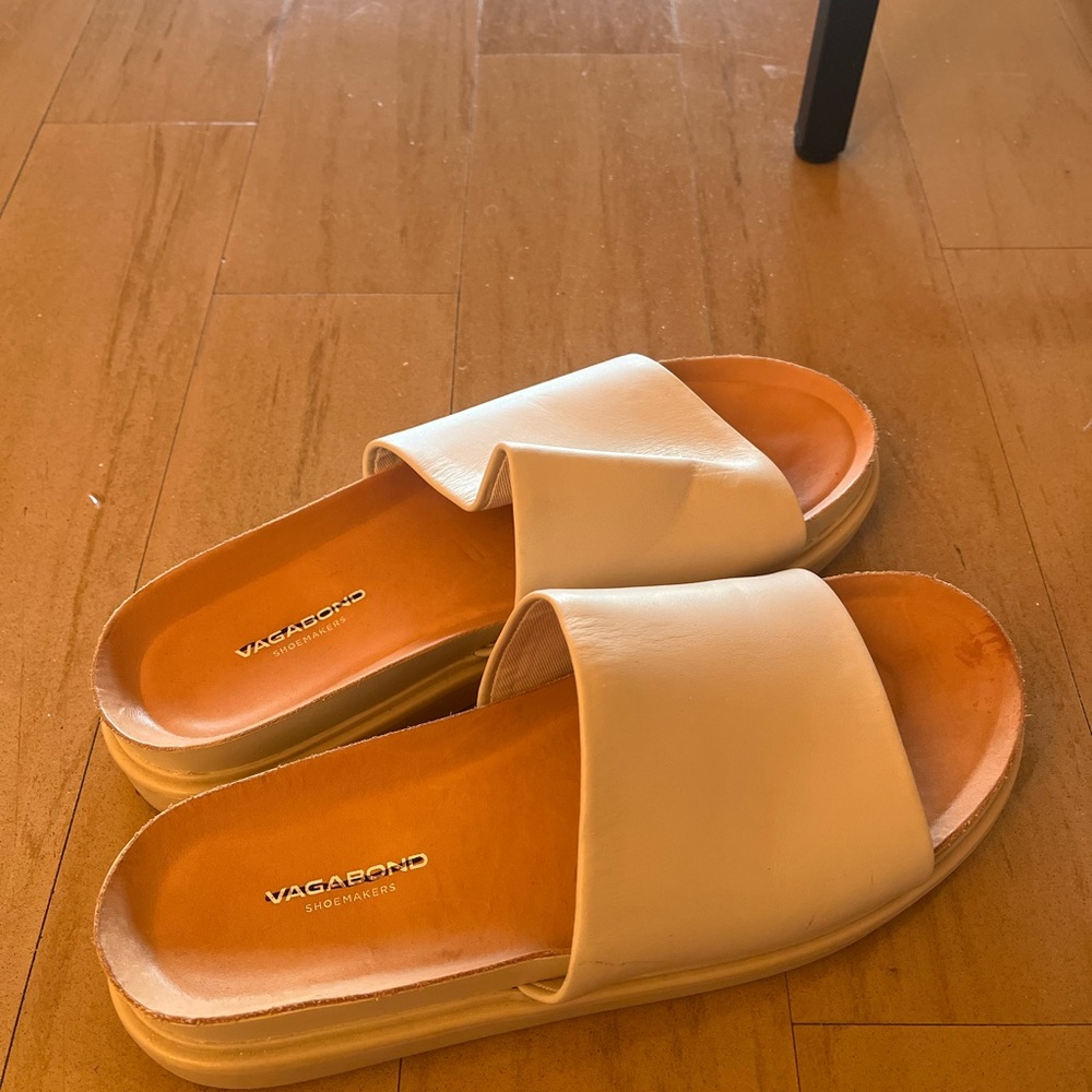 Vagabond Cream Sandals Minimalist Slide